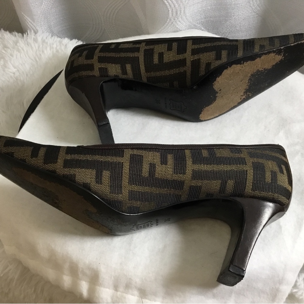 Fendi Brown FF Logo Square-Toe Slip-On Heels - Picture 8 of 15
